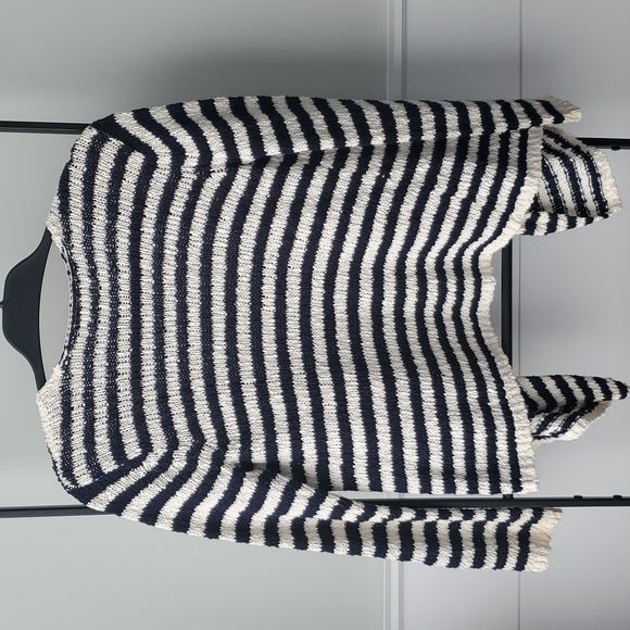 Kids H&M cardigan sweater Size 10-12Y - Picture 4 of 4